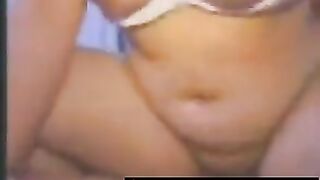 مصري زبه جامد ينيك حبيبته في البيت ويوعدها بجواز - سكس مصري xnxx