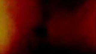 حماته تروح لزوج بنتها تتناك منه في غياب بنتها - سكس محارم مصري