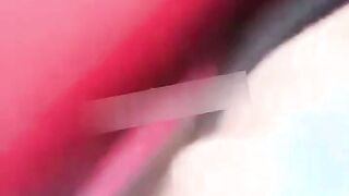 يلمس طيزها في المواصلات وهي مستمتعة بدا - سكس مصري