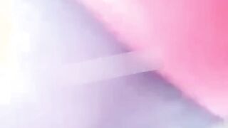 يلمس طيزها في المواصلات وهي مستمتعة بدا - سكس مصري