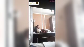 مدير عرص يصور مديرة مكتبه وهو بينيكها يخليها تمص وتلحس ويسيحها علي الاخر