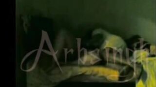 سكس بلدي صعيدي مصري حقيقي لابس جلابيه ورايح شغاله دعارة علشان ينيكها