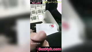 مصري في العربية  الطلاب جمبه يطلع زبه ويجيب اللبن سكس مصري جديد